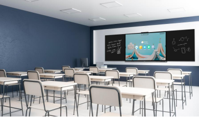 海信商用顯示向河南財政金融學院捐贈一批海信智慧黑板